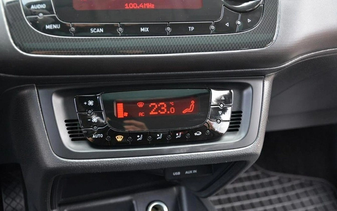 Seat Ibiza cena 26900 przebieg: 234100, rok produkcji 2012 z Borne Sulinowo małe 596
